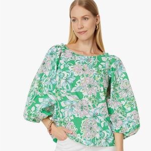 Lilly Pulitzer Spearmint Floral “Barbara” Blouse, only worn twice. Perfect!